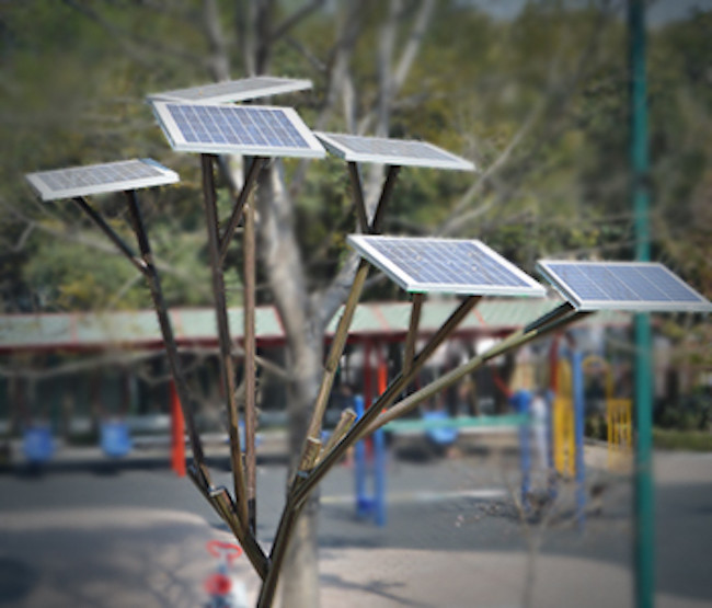  Este árbol solar proporcionara energía limpia en algunos parques de México