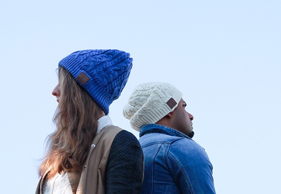  no mas manos heladas con este gorro de lana con auriculares