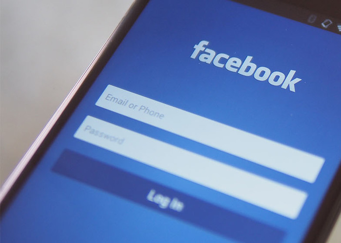  Facebook estaría incorporando un botón de compartir contenido a WhatsApp