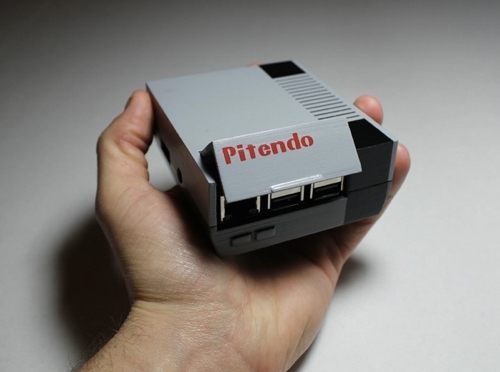  Pitendo, una consola portátil para juegos retro